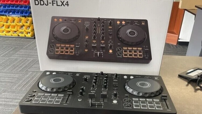 مشخصات فنی دی جی کنترلر پایونیر Pioneer DDj-FLX4