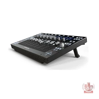 کنترلر نرم افزار اس اس ال Solid State Logic UF8